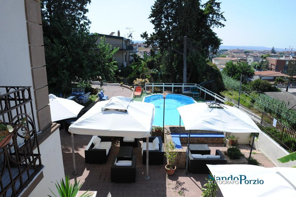 B&B Villa Delle Rondini Вібо-Валентія-Маріна Екстер'єр фото