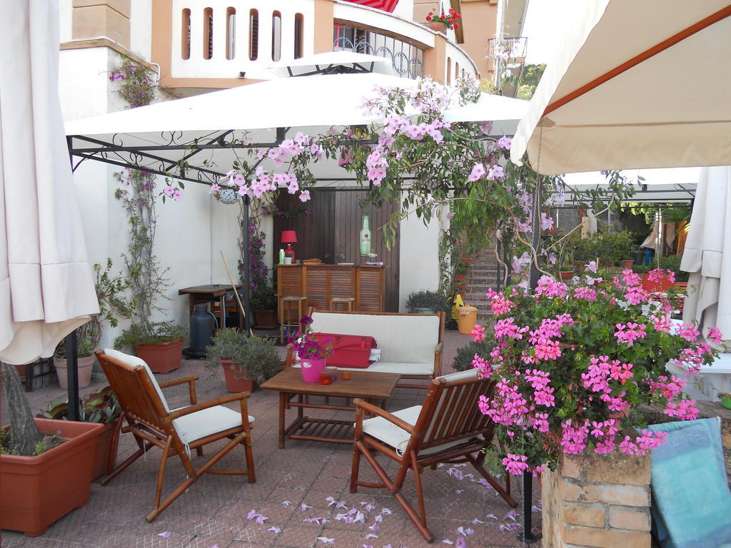 B&B Villa Delle Rondini Вібо-Валентія-Маріна Екстер'єр фото